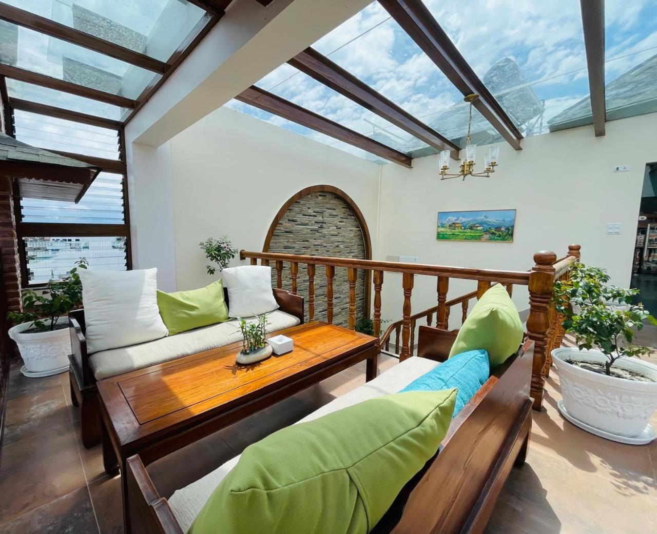 Hotel Timber House By Tara Group à Katmandou Extérieur photo