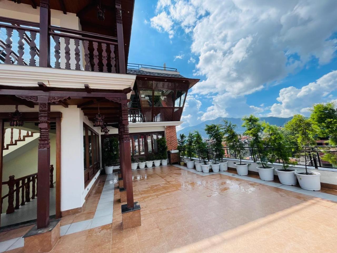 Hotel Timber House By Tara Group à Katmandou Extérieur photo