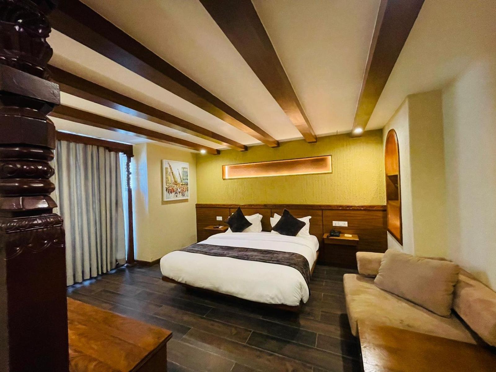 Hotel Timber House By Tara Group à Katmandou Extérieur photo