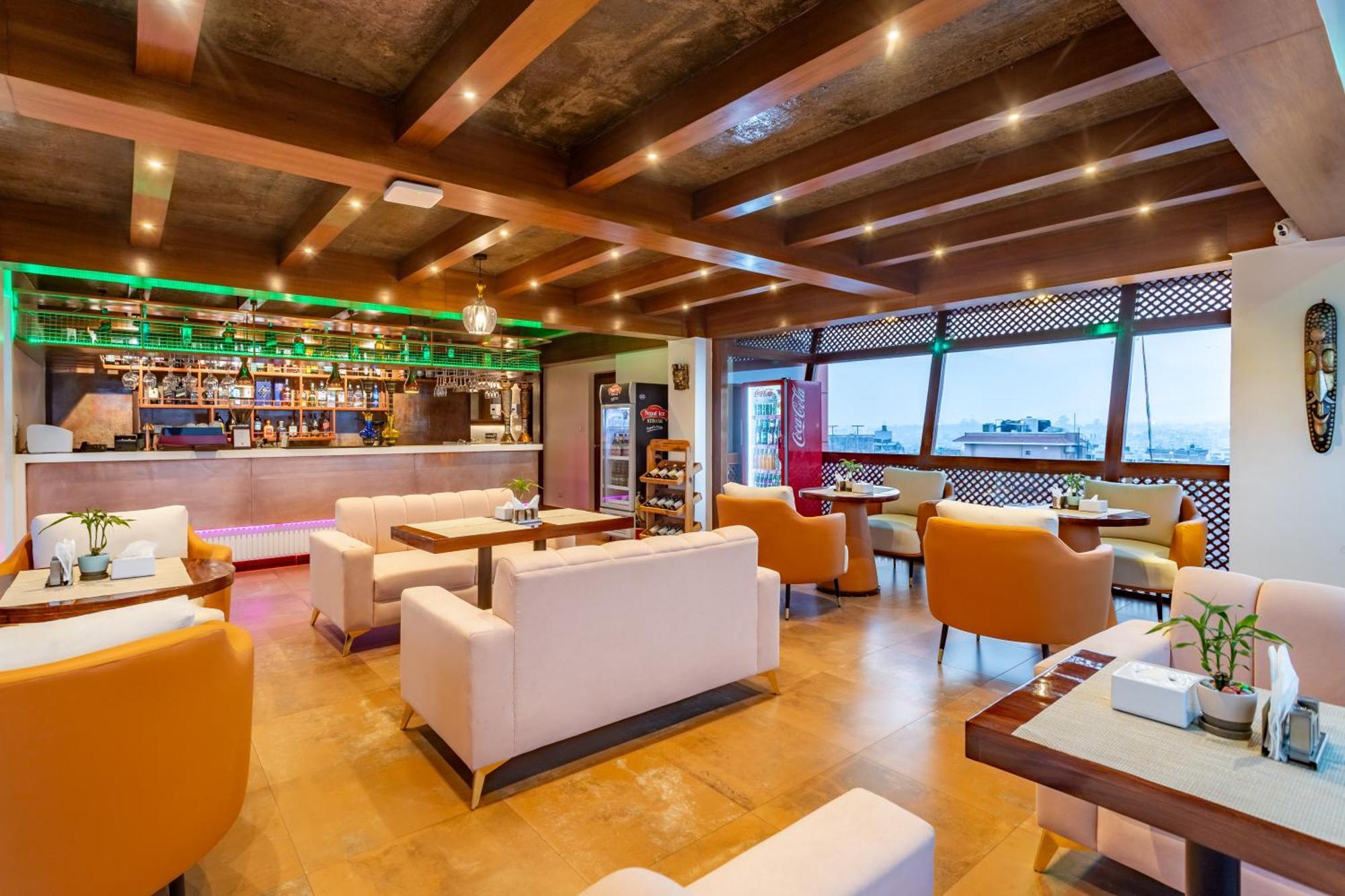 Hotel Timber House By Tara Group à Katmandou Extérieur photo